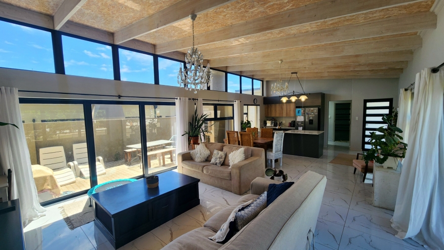 3 Bedroom Property for Sale in Hartenbos Heuwels Western Cape